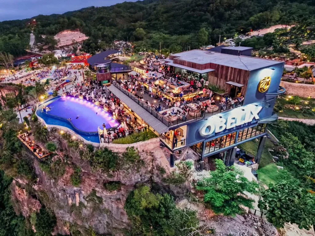 10+ Tempat Wisata di Jogja yang Lagi Hits & Estetik (Update Terbaru) 2 Obelix Sea View