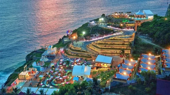 HeHa Ocean View: Harga Tiket, Rute, & Spot Foto Terbaru